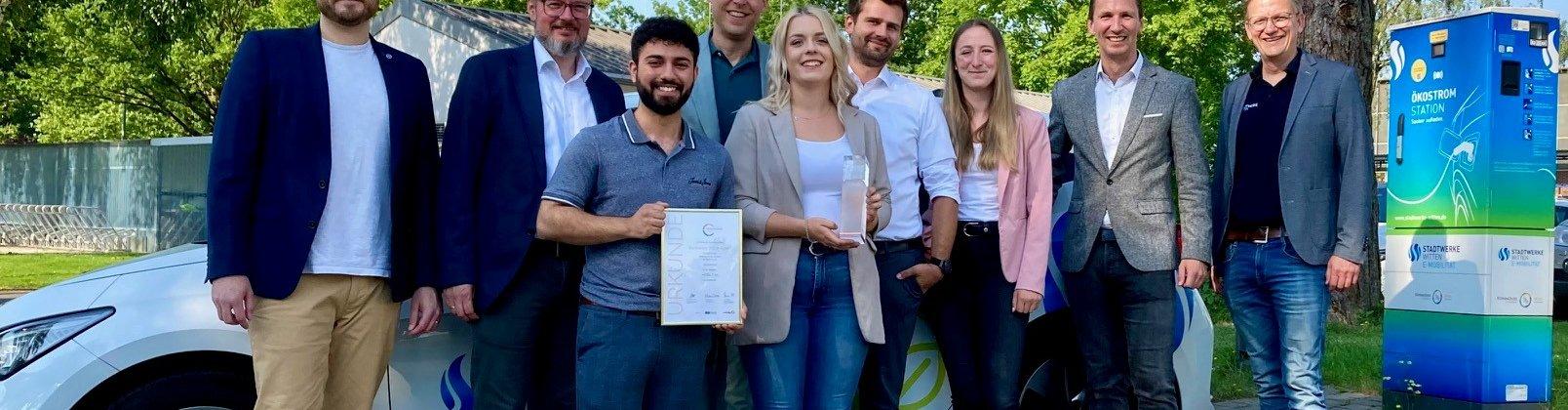 Das Team Energiedienstleistungen der Stadtwerke Witten mit Energiewende Award 2024